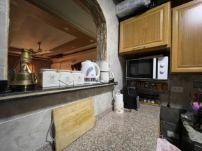 Rental Room in Apartment in Giza only Female